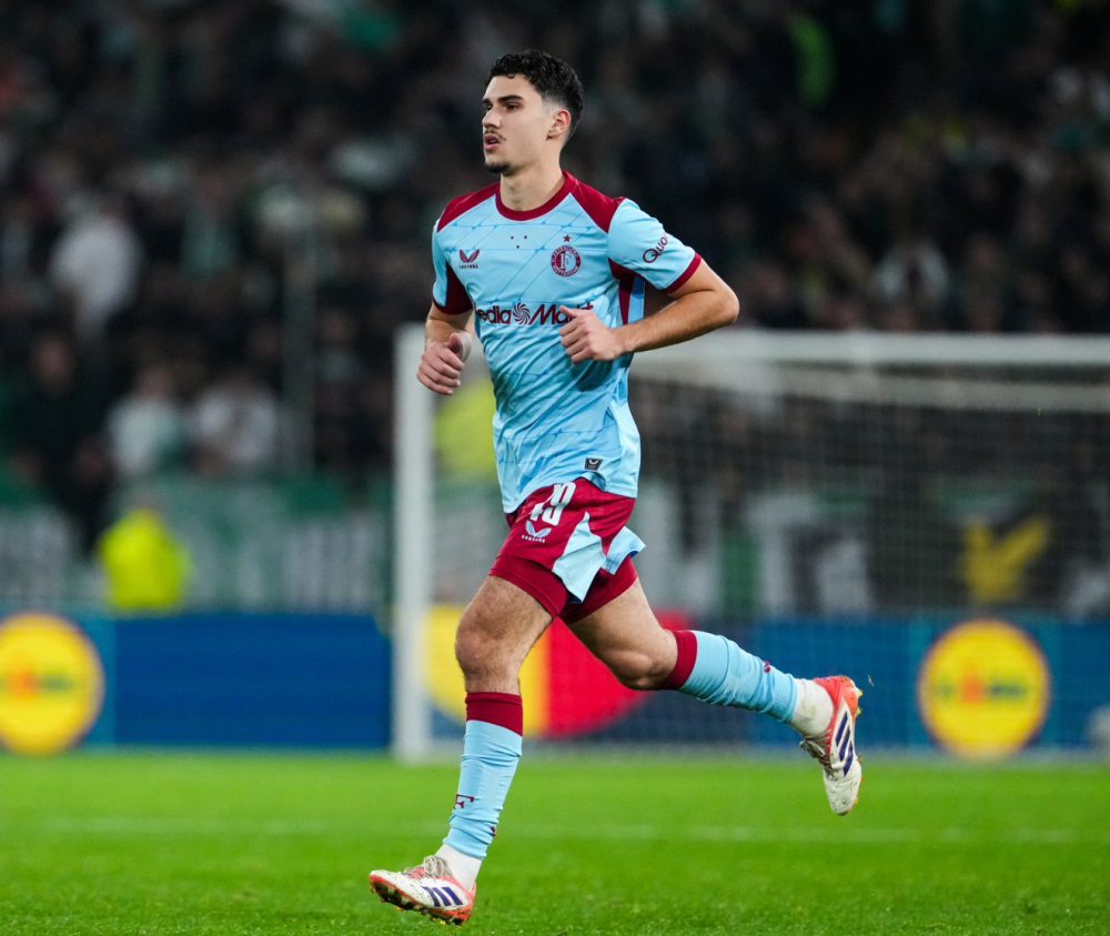 九游网页版入口-埃因霍温迎荷甲关键赛，赛前篮板制胜，目标明确，心理建设被强调的简单介绍